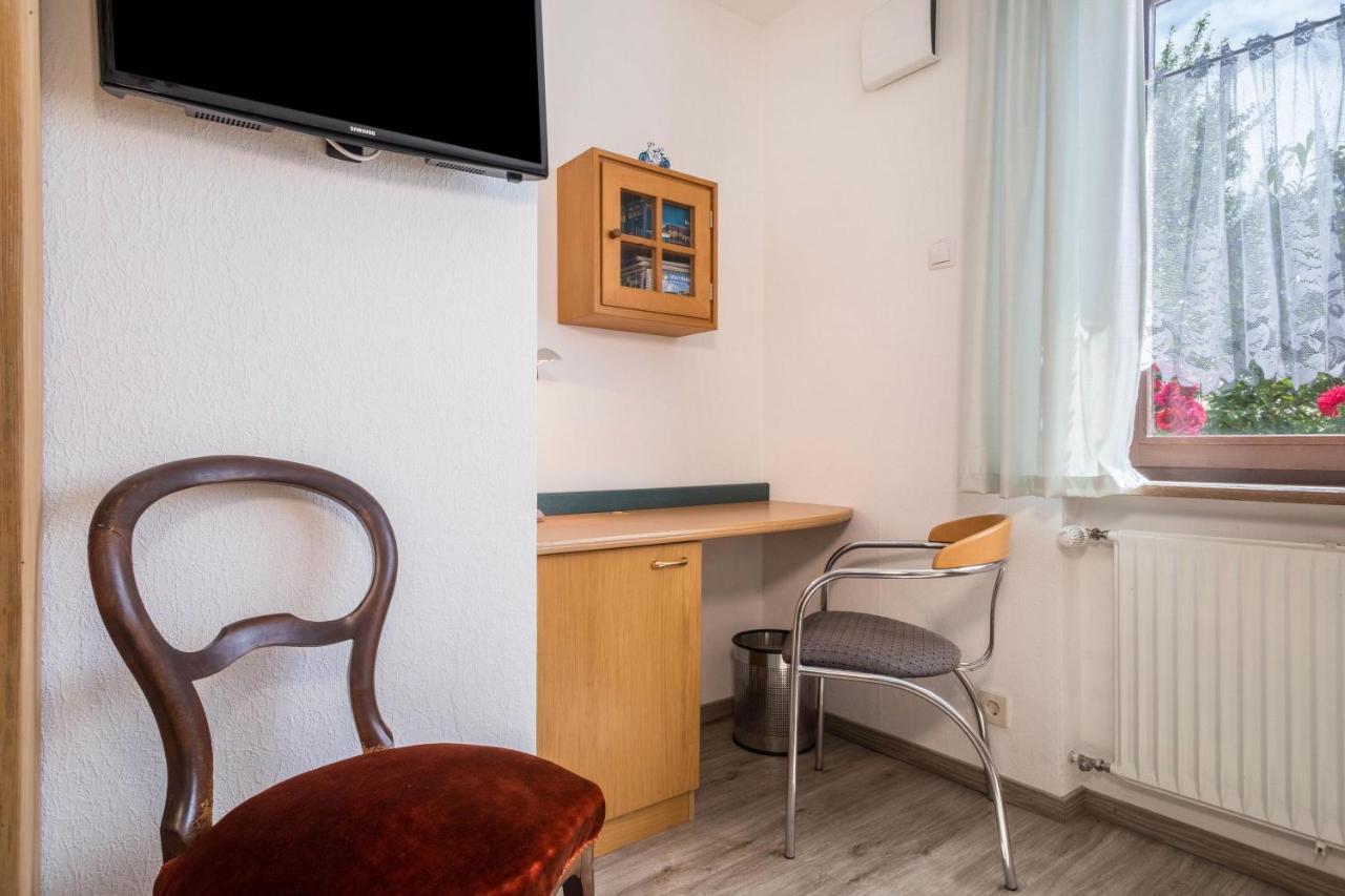 Appartamento Bett Und Fruehstueck Bei Gertrud Hergensweiler Esterno foto