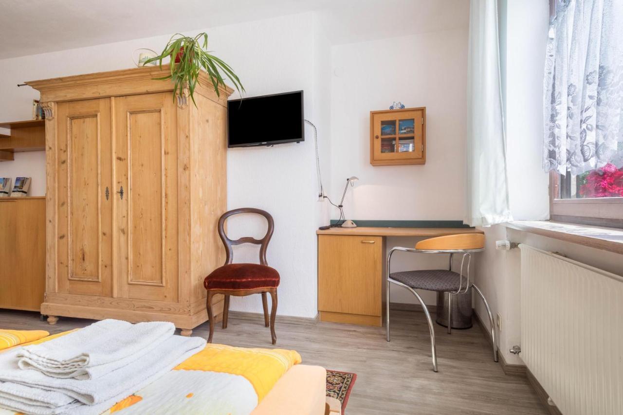 Appartamento Bett Und Fruehstueck Bei Gertrud Hergensweiler Esterno foto