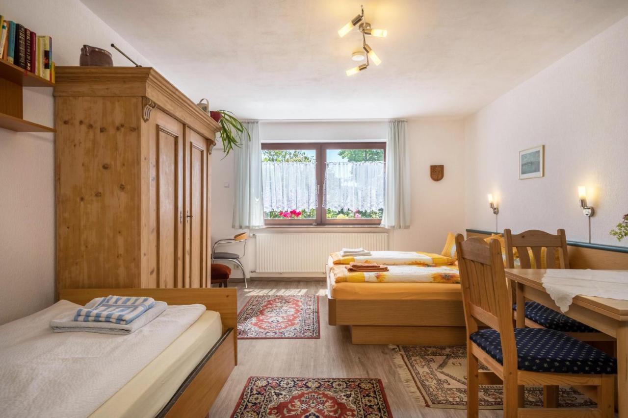 Appartamento Bett Und Fruehstueck Bei Gertrud Hergensweiler Esterno foto